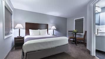 Deluxe Room, 1 Queen Bed (DELUXE QUEEN ROOM)