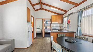 Wattle 2 Bedroom Cabin | Living area