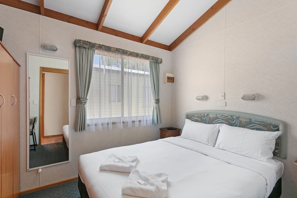 Bluegum 3 Bedroom Cabin | 2 間睡房、免費 Wi-Fi、床單