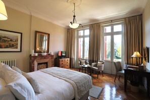 Bettwäsche aus ägyptischer Baumwolle, Daunenbettdecken, Pillowtop-Betten