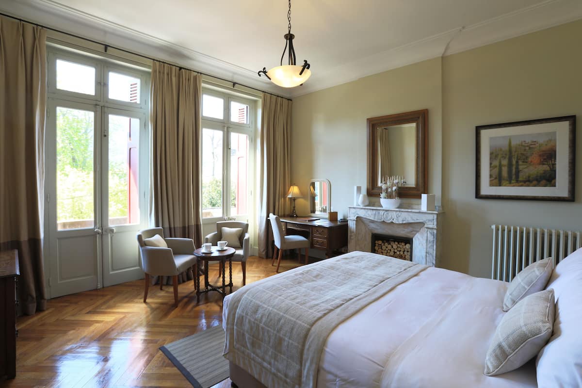 1 habitación, sábanas de algodón egipcio y cubrecamas