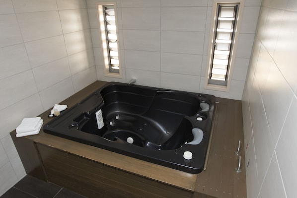 Căn hộ, 1 phòng ngủ, bồn tắm thủy lực | Bồn tắm thủy lực