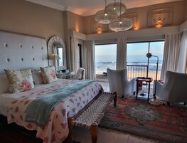 Honeymoon Double or Twin Room, 1 Bedroom, Ocean View, Oceanfront | Premium bedding, minibar, in-room safe, individually decorated