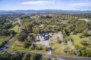 Fachada de la propiedad