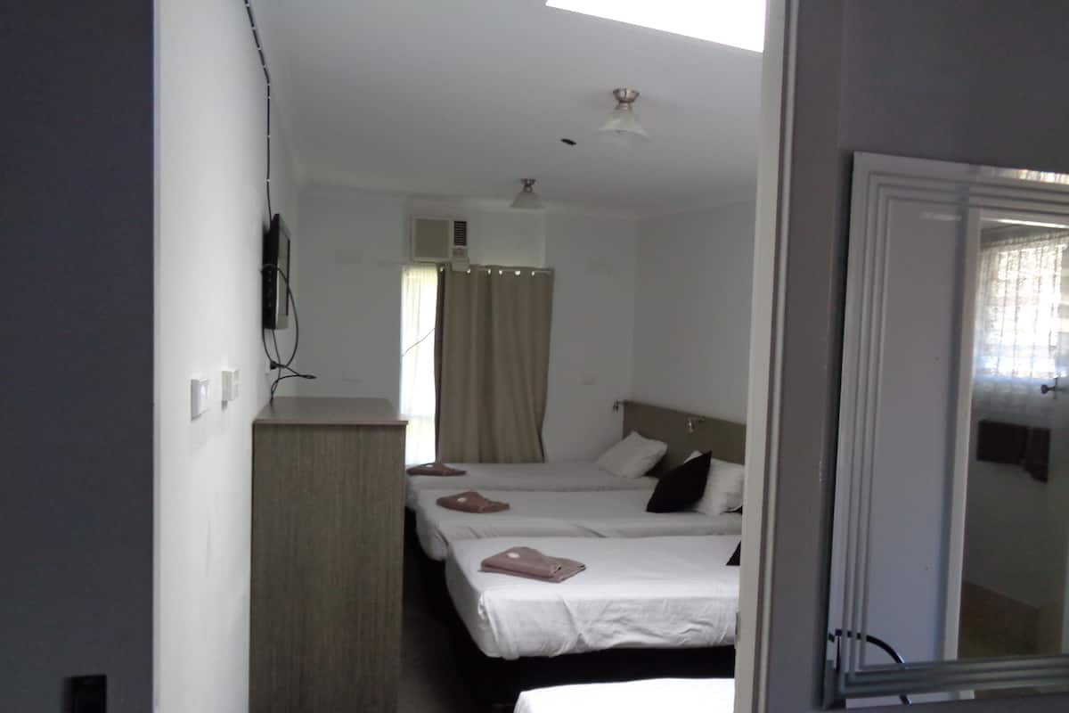 Standard-Suite, 2 Schlafzimmer, Nichtraucher (2 Room Unit)
