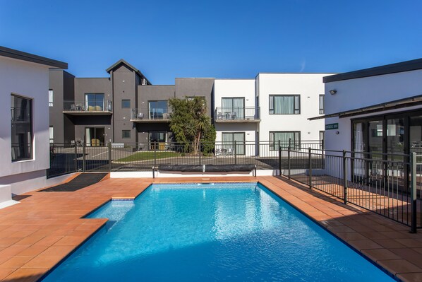 Außenpool (je nach Saison geöffnet)