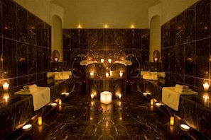 Turkish bath/hammam, body treatments, aromatherapy, 2 treatment rooms - Kasbah & spa Agounsane (Ourika)