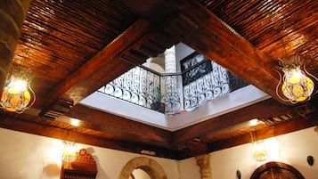 DĂ©tail de lâintĂ©rieur
