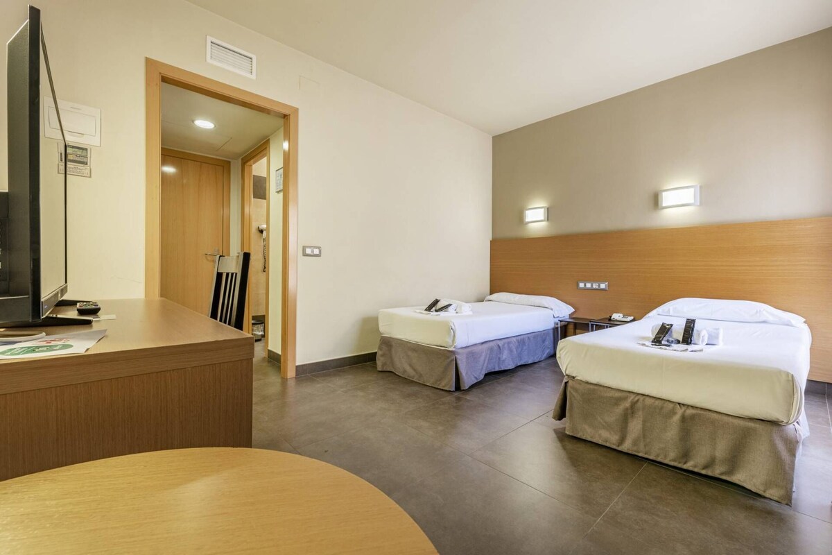 Minibar, in-room safe, desk, soundproofing