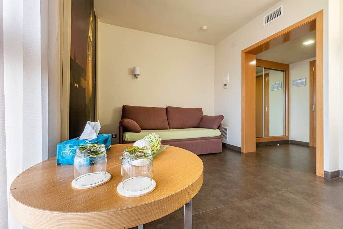 superior room, 1 double bed | minibar, in-room safe, desk, soundproofing