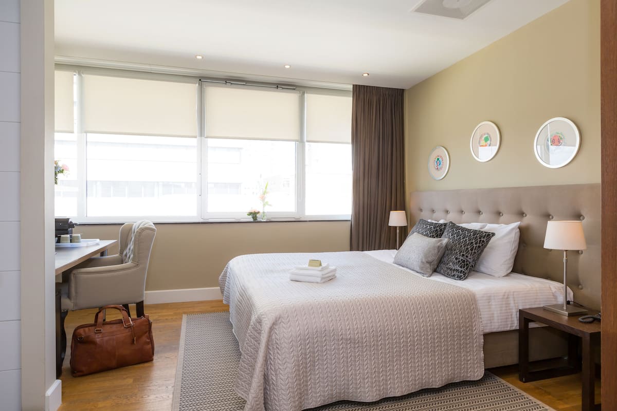 minibar, in-room safe, desk, iron/ironing board