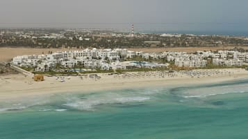 Private beach, white sand, sun-loungers, beach umbrellas