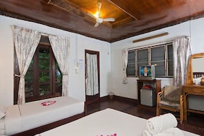 Bungalow – superior | Minibar, safe på rommet, skrivebord og barnesenger (inkludert)