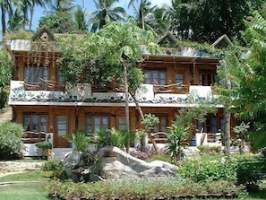 Building Room | Minibar, safe på rommet, skrivebord og barnesenger (inkludert)