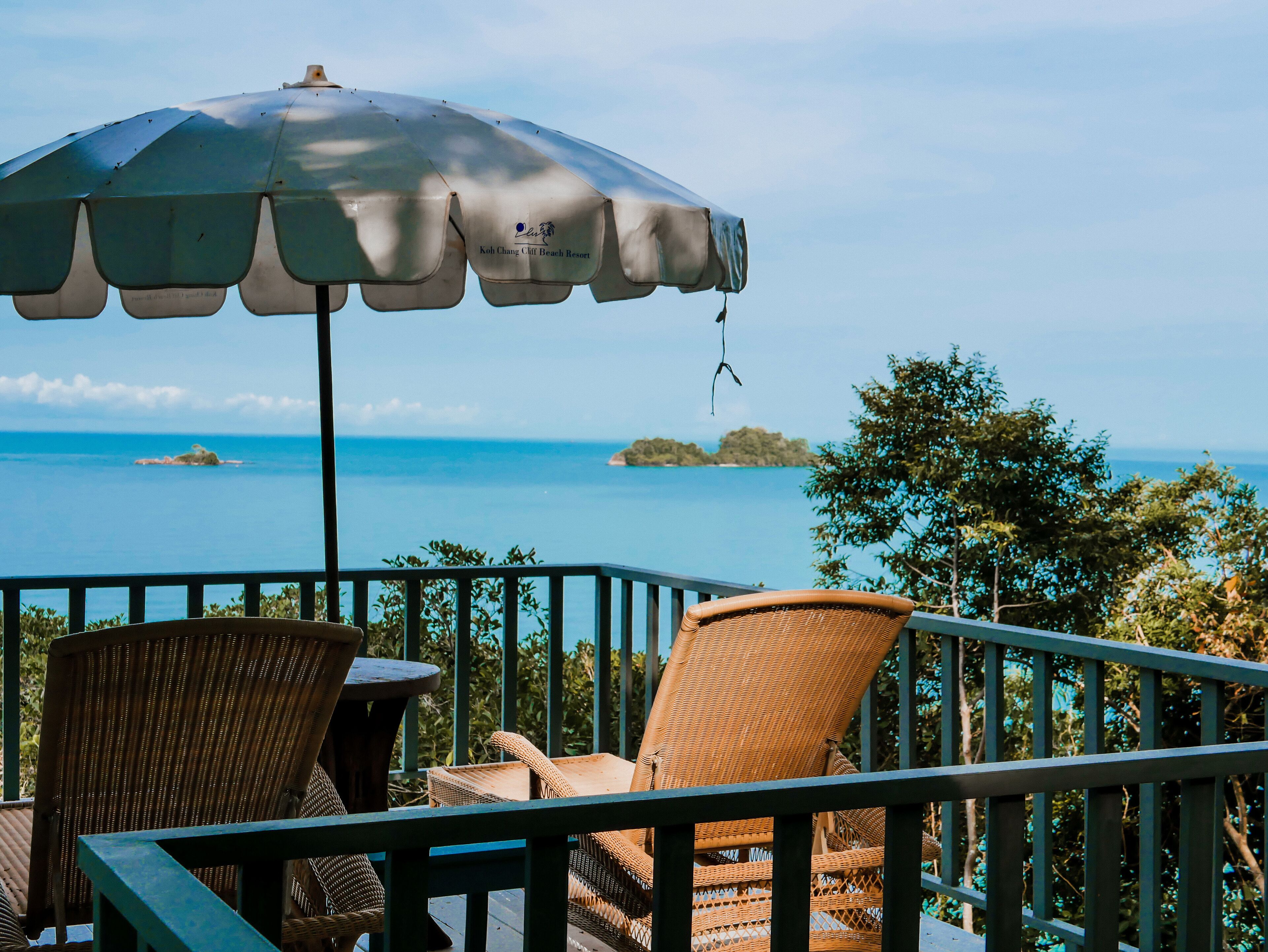 Suite Deluks, pemandangan samudra | Teras/patio