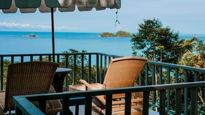 Suite – deluxe, havutsikt | Terrasse/patio