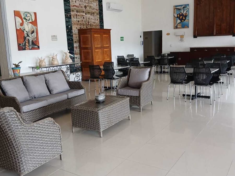 21-tommers fladskærms-tv med satellitkanaler, tv