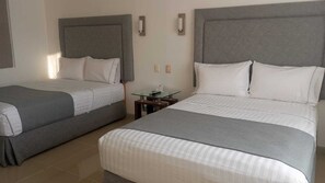 Standard Room, 2 Double Beds
