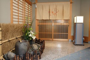 아침 식사, 점심 식사, 저녁 식사 제공, 정원 전망