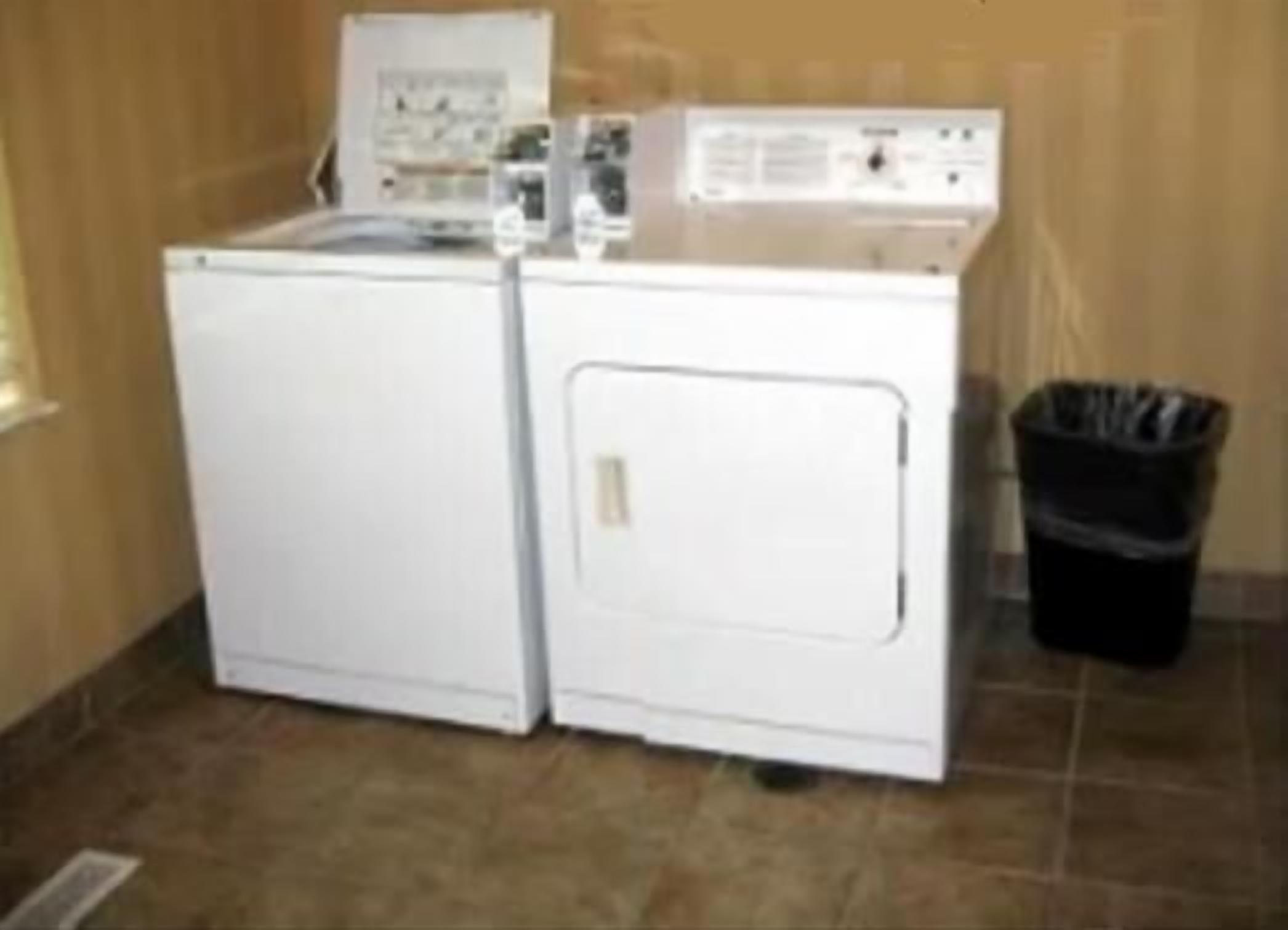 Photo - Rayland Motel