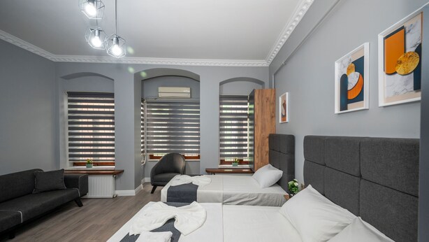 O) Family Suite