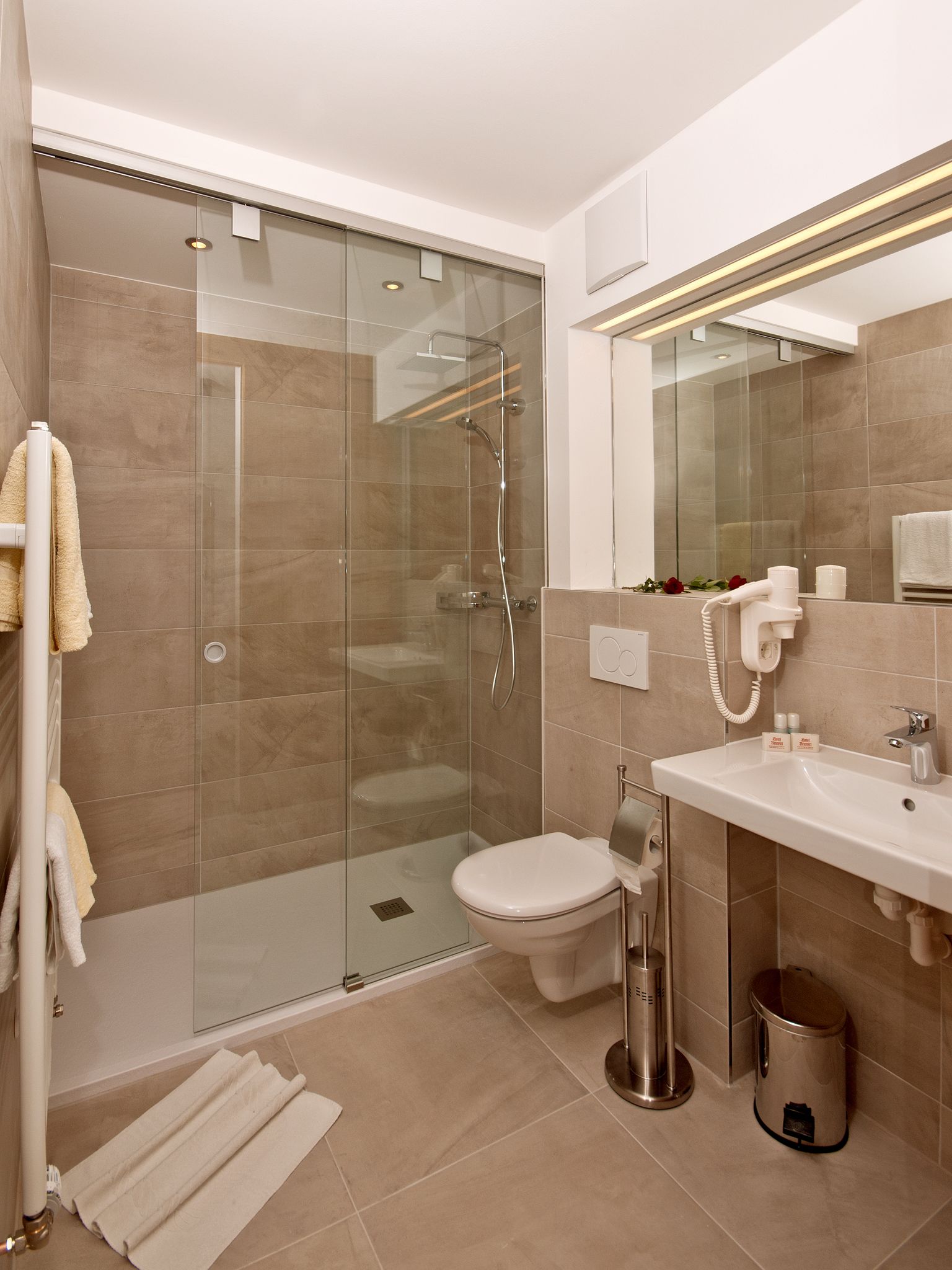 premium double room, 1 bedroom, mountain view | bathroom | shower, eco-friendly toiletries, hair dryer, bathrobes