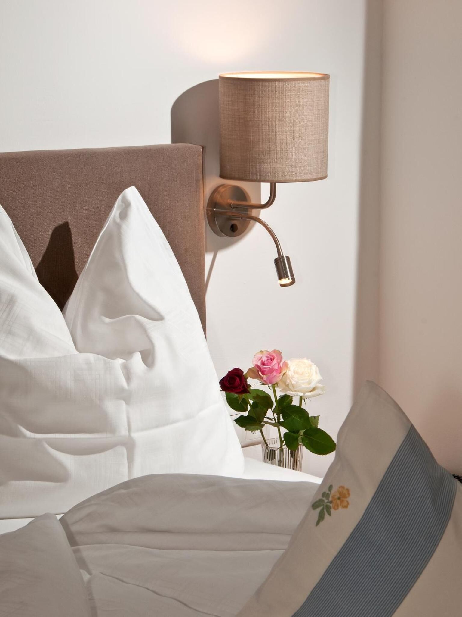 premium bedding, pillow-top beds, in-room safe, desk