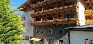 Exterior - Hotel Neuwirt (Finkenberg)