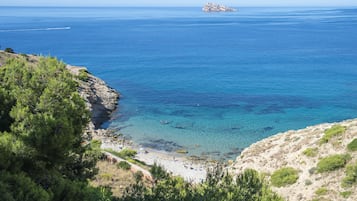 Una playa cerca, traslado desde/hacia la playa gratis