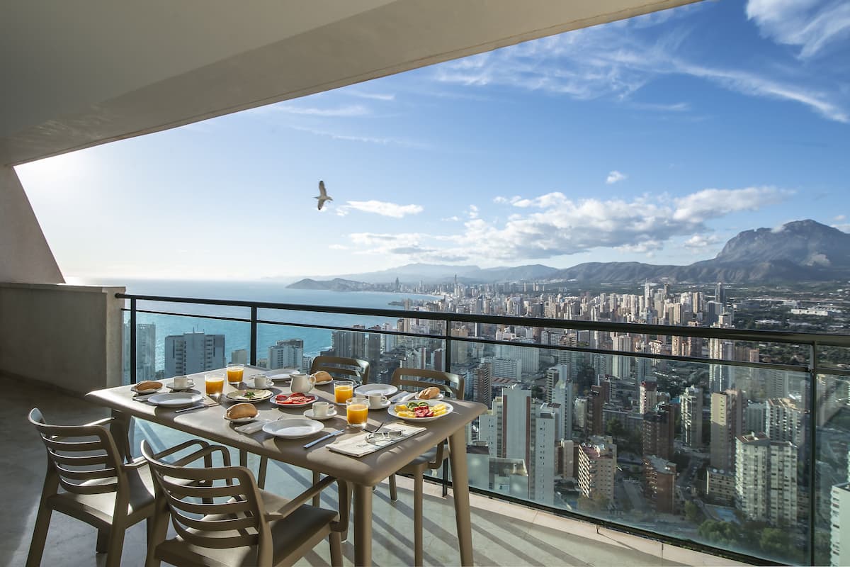 Panoramic Apartment, 2 Bedrooms, Balcony | Terrace/patio