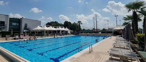 Indoor pool, outdoor pool, sun loungers