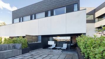 1 dormitorio, ropa de cama de alta calidad, edredones de plumas