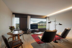 Premium bedding, down duvets, memory-foam beds, minibar