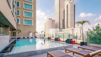 Outdoor pool, pool loungers