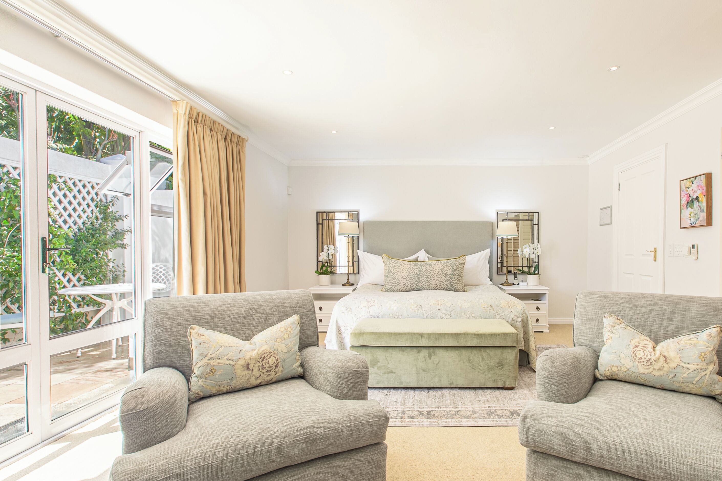 Superior Room, 1 King Bed | Premium bedding, down comforters, free minibar, in-room safe