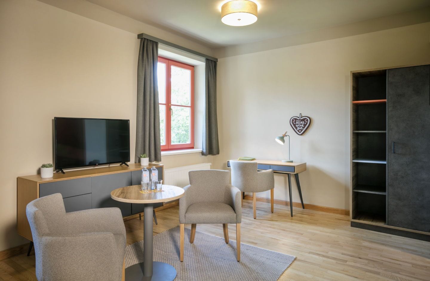 family suite | living area | tv