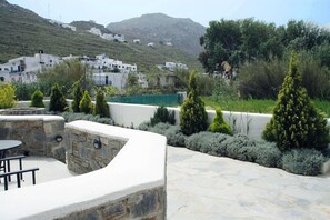 Desayuno a la carta (EUR 8 por persona)