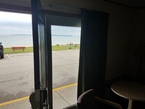 Room, 2 Queen Beds, Non Smoking (LakeFront View) | Desk, free WiFi, bed sheets, alarm clocks