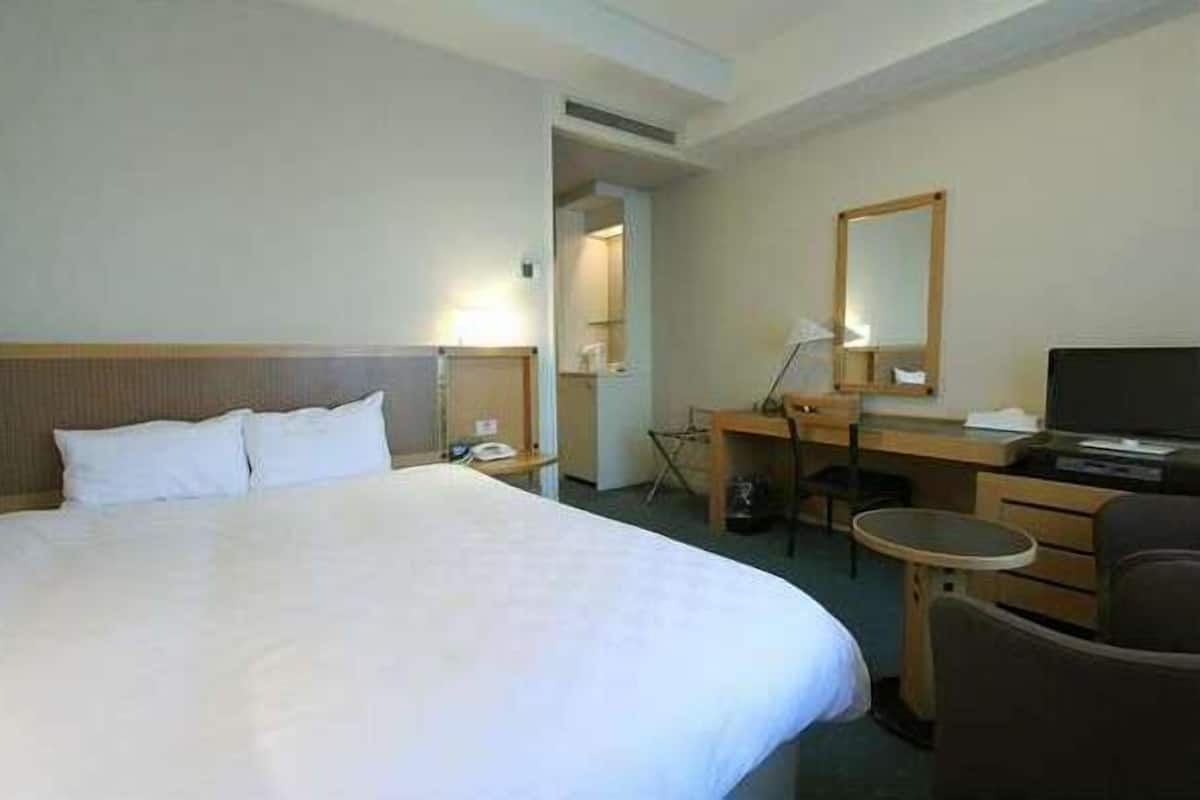 1 camera, copriletto in piuma, materassi Select Comfort