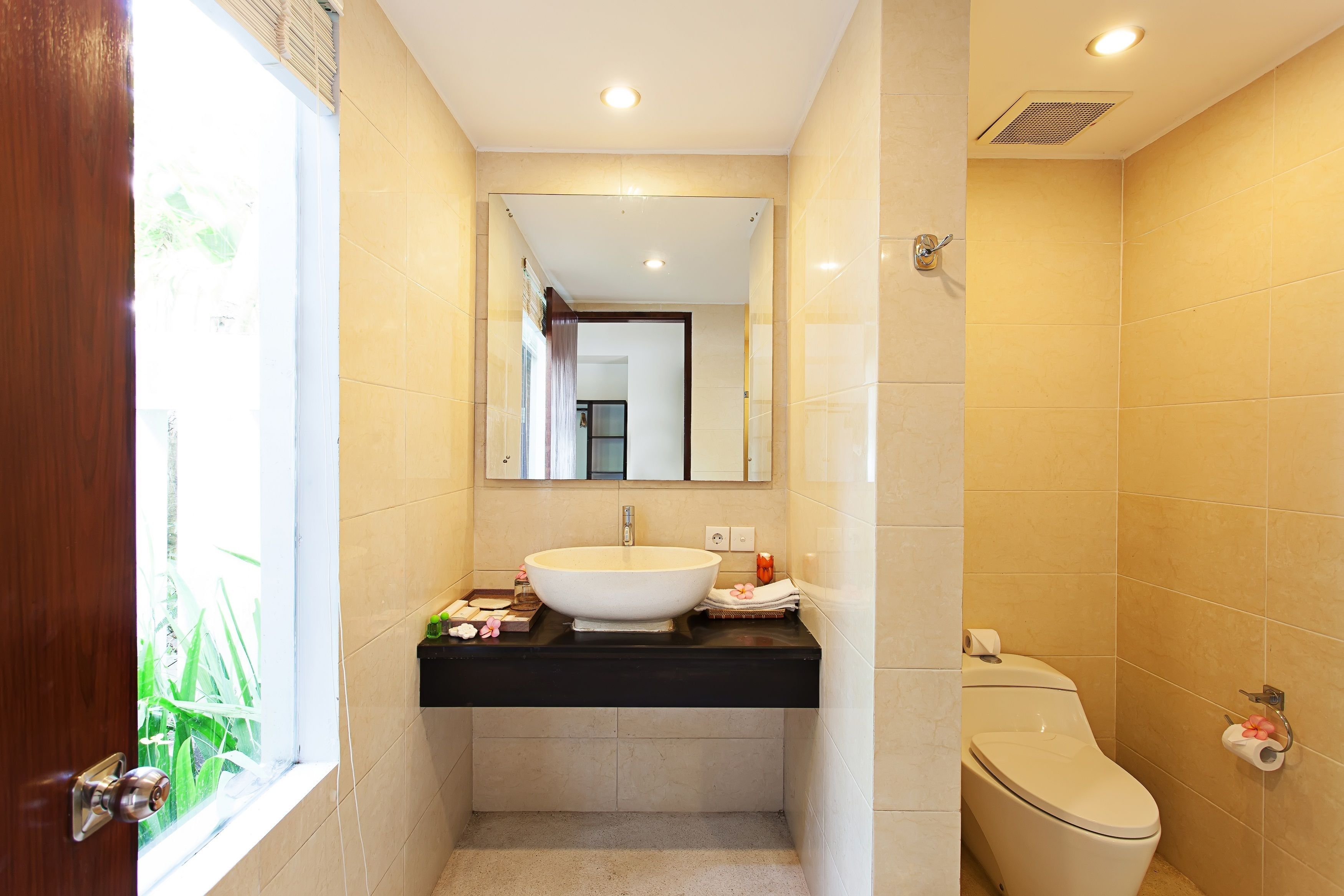 free toiletries, hair dryer, towels