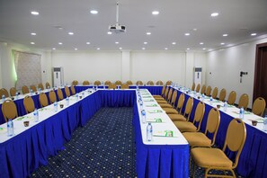 Meeting facility - Crystal Palm Hotel (Accra)