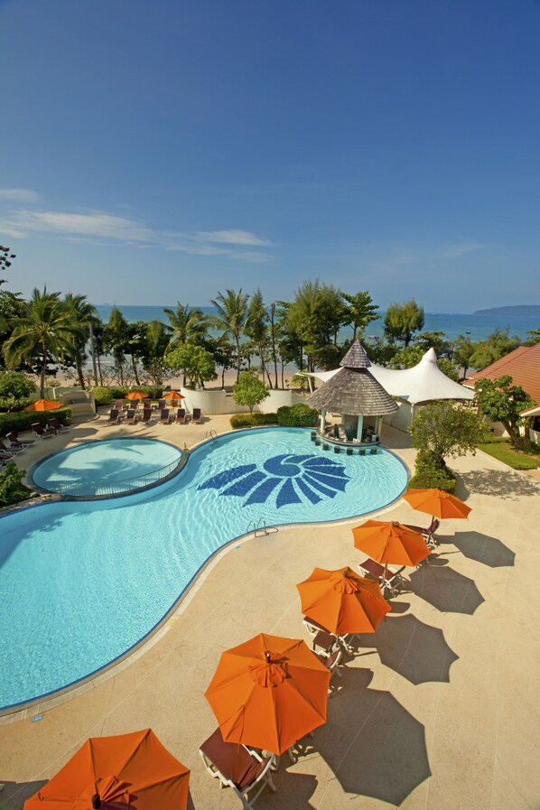 2 outdoor pools, pool umbrellas, pool loungers