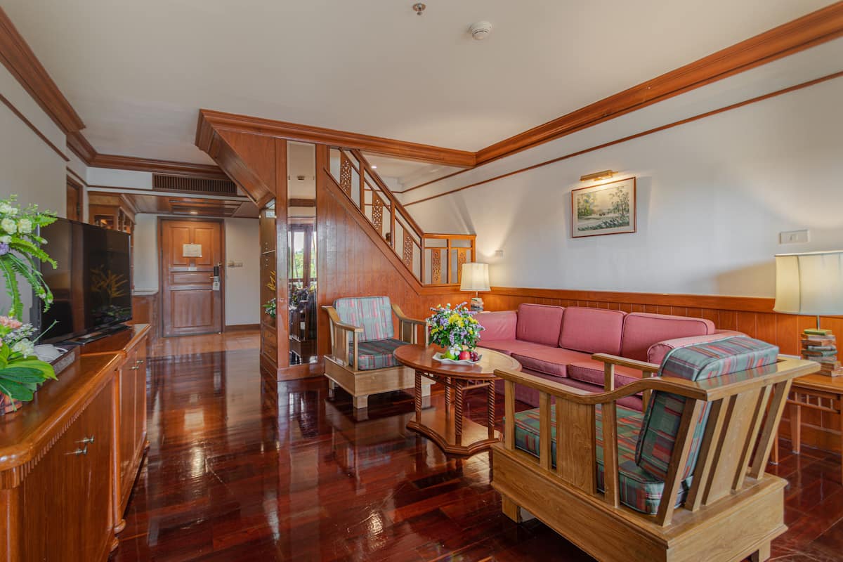 Duplex Suite River View | Free minibar, in-room safe, desk, blackout drapes