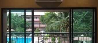 Basaya Beach Hotel & Resort