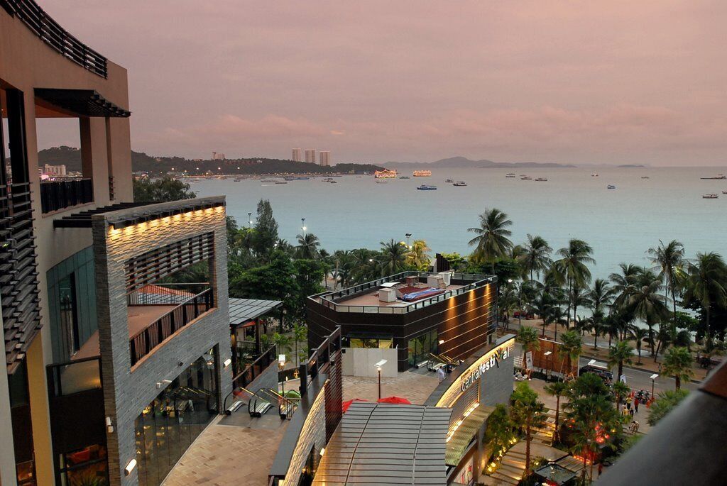 Photo - Basaya Beach Hotel & Resort