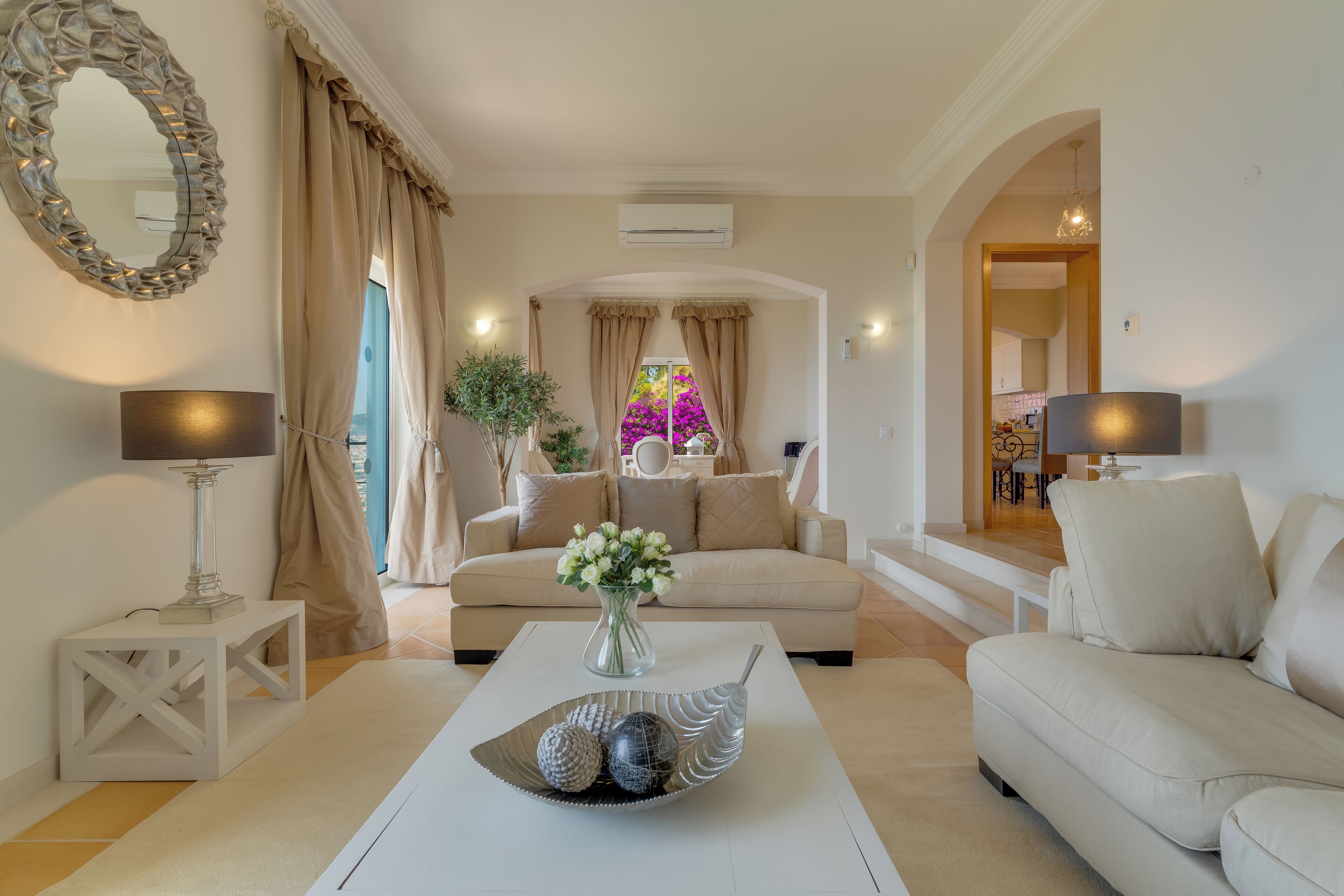 Villa - 3 sovrum - havsutsikt | Vardagsrum | Platt-tv och dvd-spelare