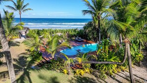Outdoor pool, pool umbrellas, sun loungers
