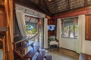 1 habitación, ropa de cama de alta calidad y minibar 