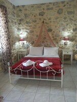 Standard Room | Blackout drapes, free WiFi, bed sheets