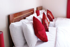Standard Room, 2 Single Beds | In-room safe, desk, laptop workspace, blackout curtains - Edgerton Hotel (Huddersfield)